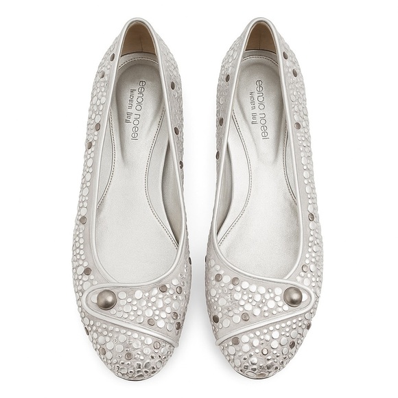 Sergio Rossi Vero Cuoio Silver Gray Flats w/ Rhinestone Embellishments Size 39 - Picture 1 of 7